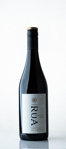 Akarua, `RUA` Central Otago Pinot Noir Akarua, `RUA` Central Otago Pinot Noir