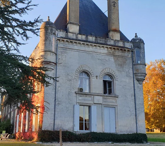 Chateau d'Orignac Chateau d'Orignac image